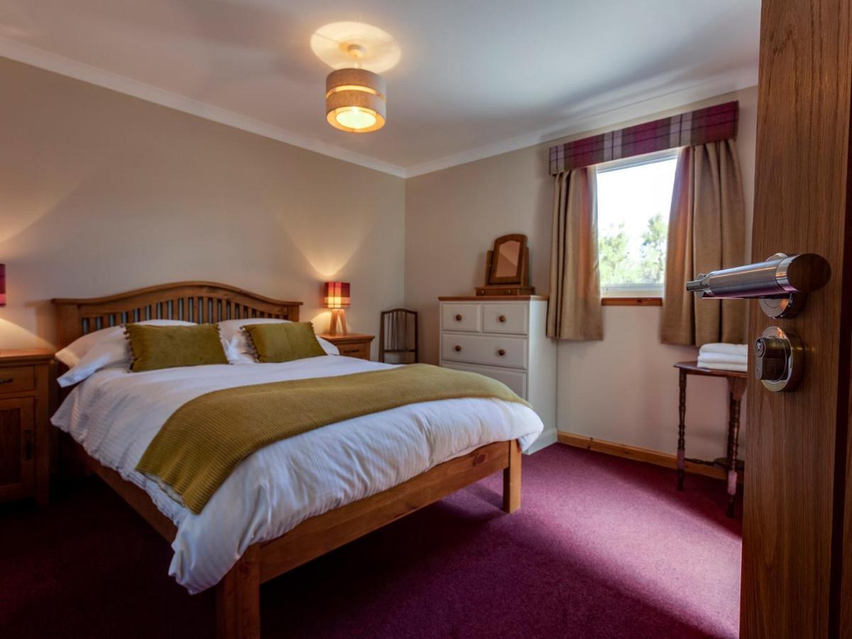 The Birches Bed & Breakfast Dundonnell Bagian luar foto